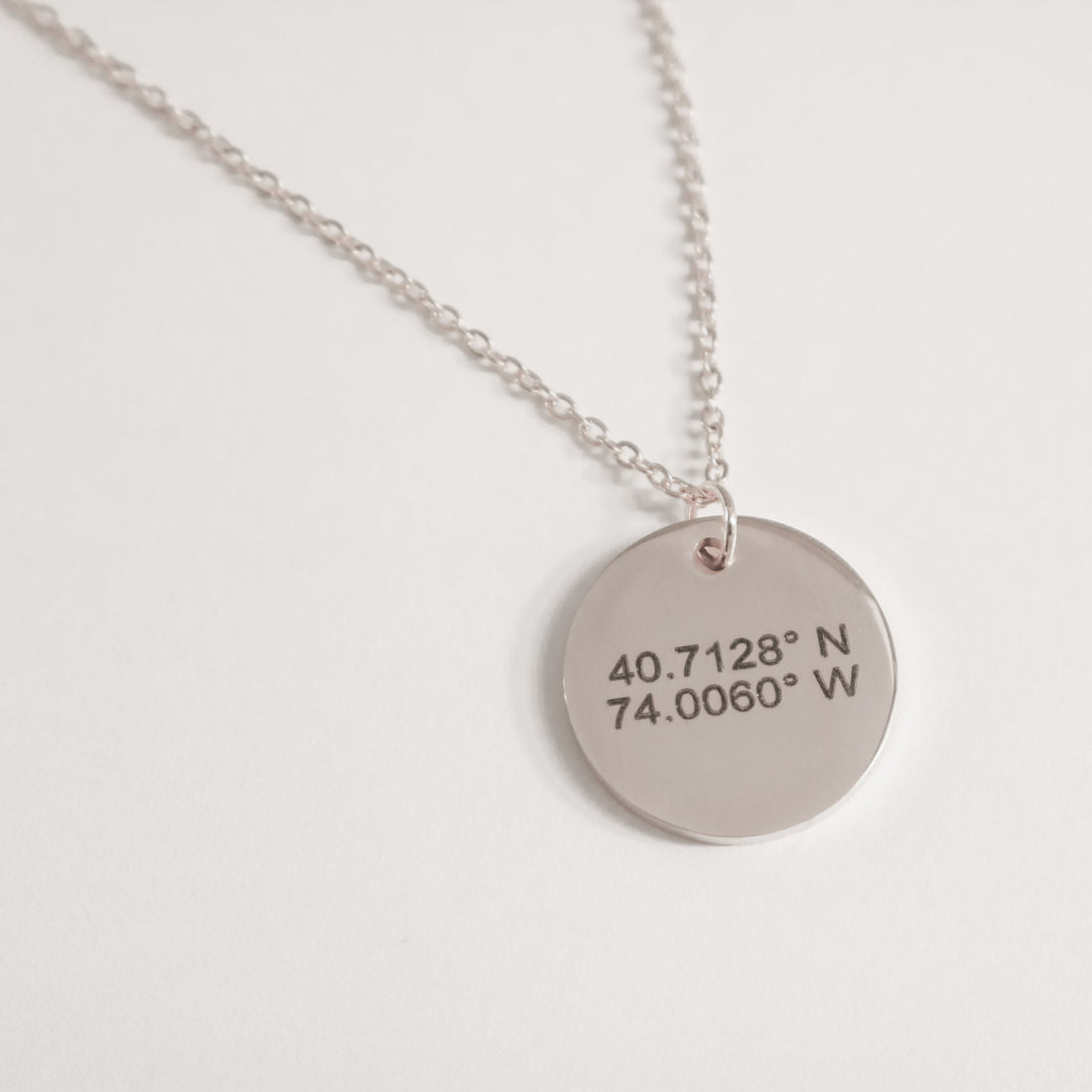 Coordinates Jewelry: How to Find the Latitude and Longitude of Your Special Place
