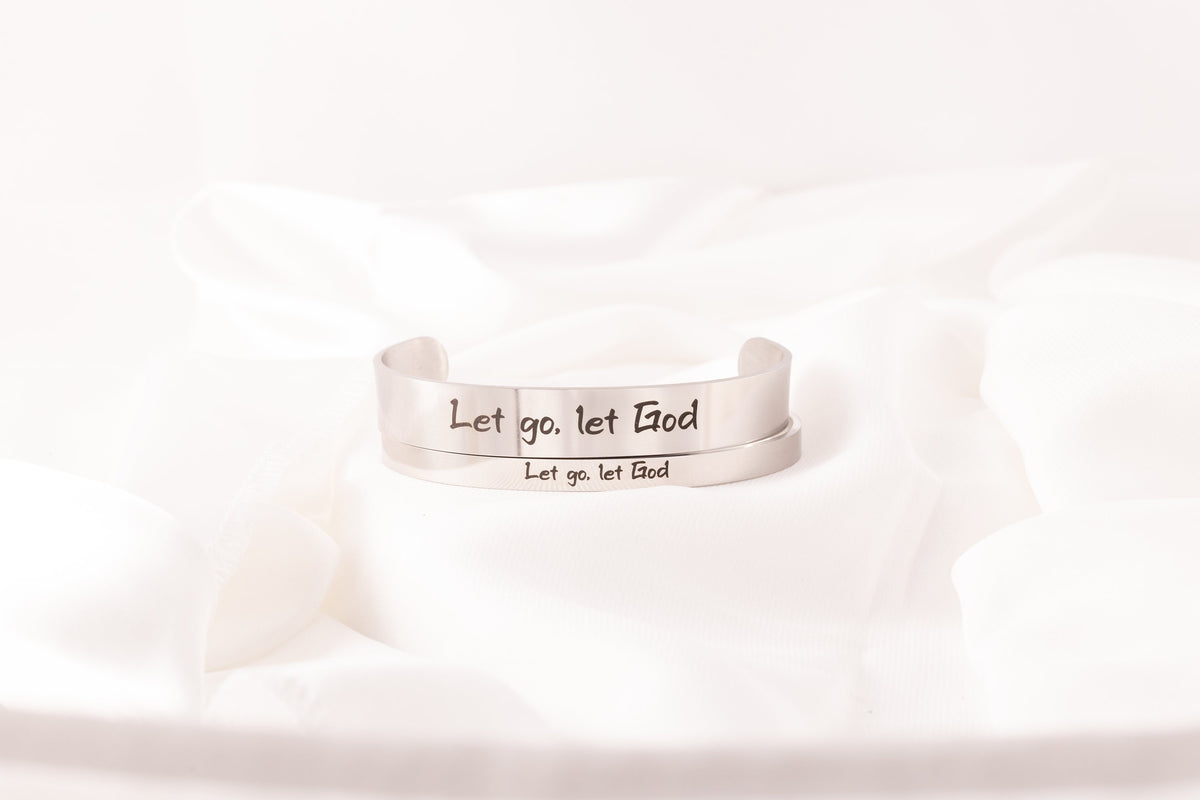 Personalized Handwritten Cuff Bracelet, Actual Handwriting, Custom Name,  Keepsake Jewelry, Christmas - Torianic Jewelry